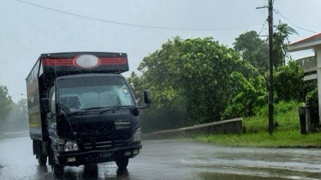 Tropical Weather and Trucks – Keeping Fleets on the Road