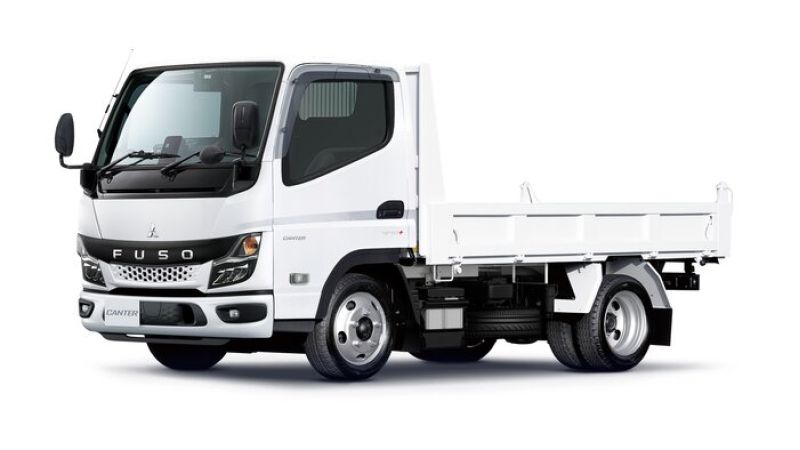 Mitsubishi Fuso Launches New Canter Light-duty Truck in Japan
